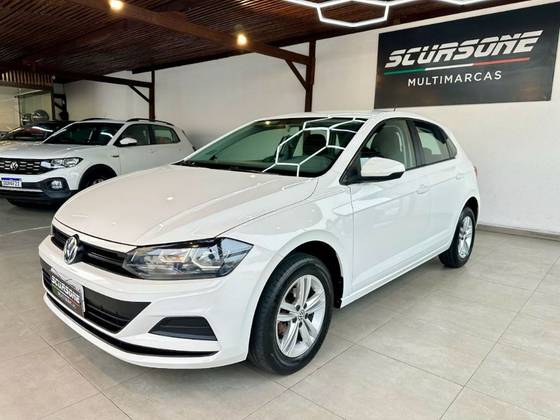 VOLKSWAGEN POLO 1.0 MPI TOTAL FLEX MANUAL VOLKSWAGEN POLO 1.0 MPI TOTAL FLEX MANUAL